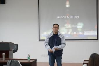Deputy Dean Liu Cheng made concluding remarks