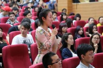 Chinese student asking questions